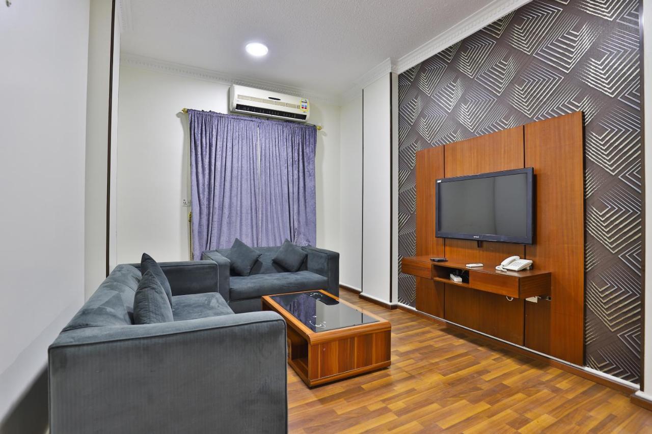 Отель Oyo 288 Diafati Residential Units Nadinah Экстерьер фото
