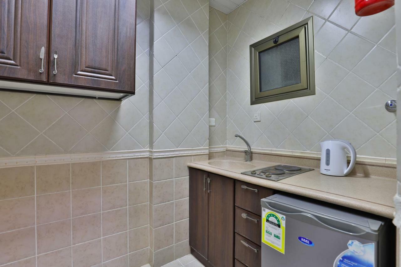 Отель Oyo 288 Diafati Residential Units Nadinah Экстерьер фото