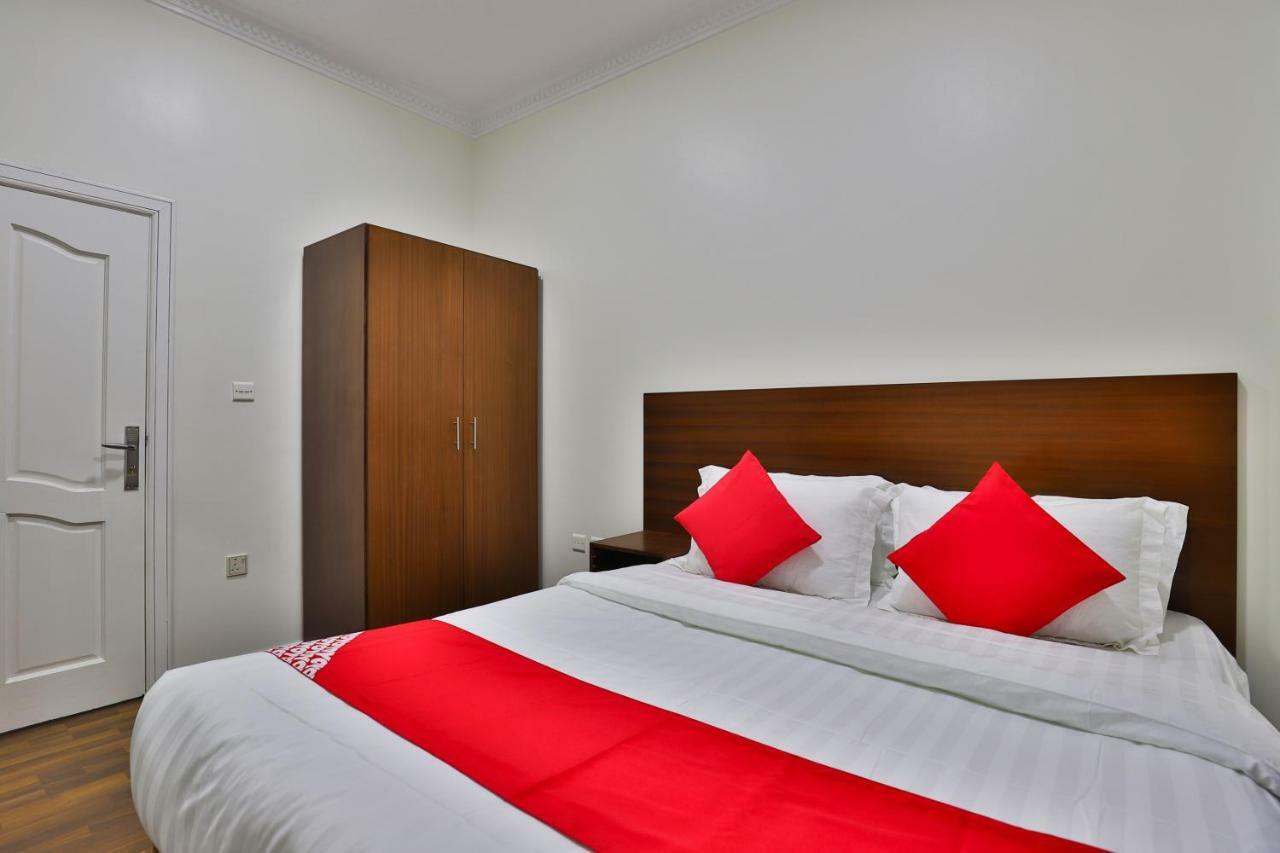 Отель Oyo 288 Diafati Residential Units Nadinah Экстерьер фото